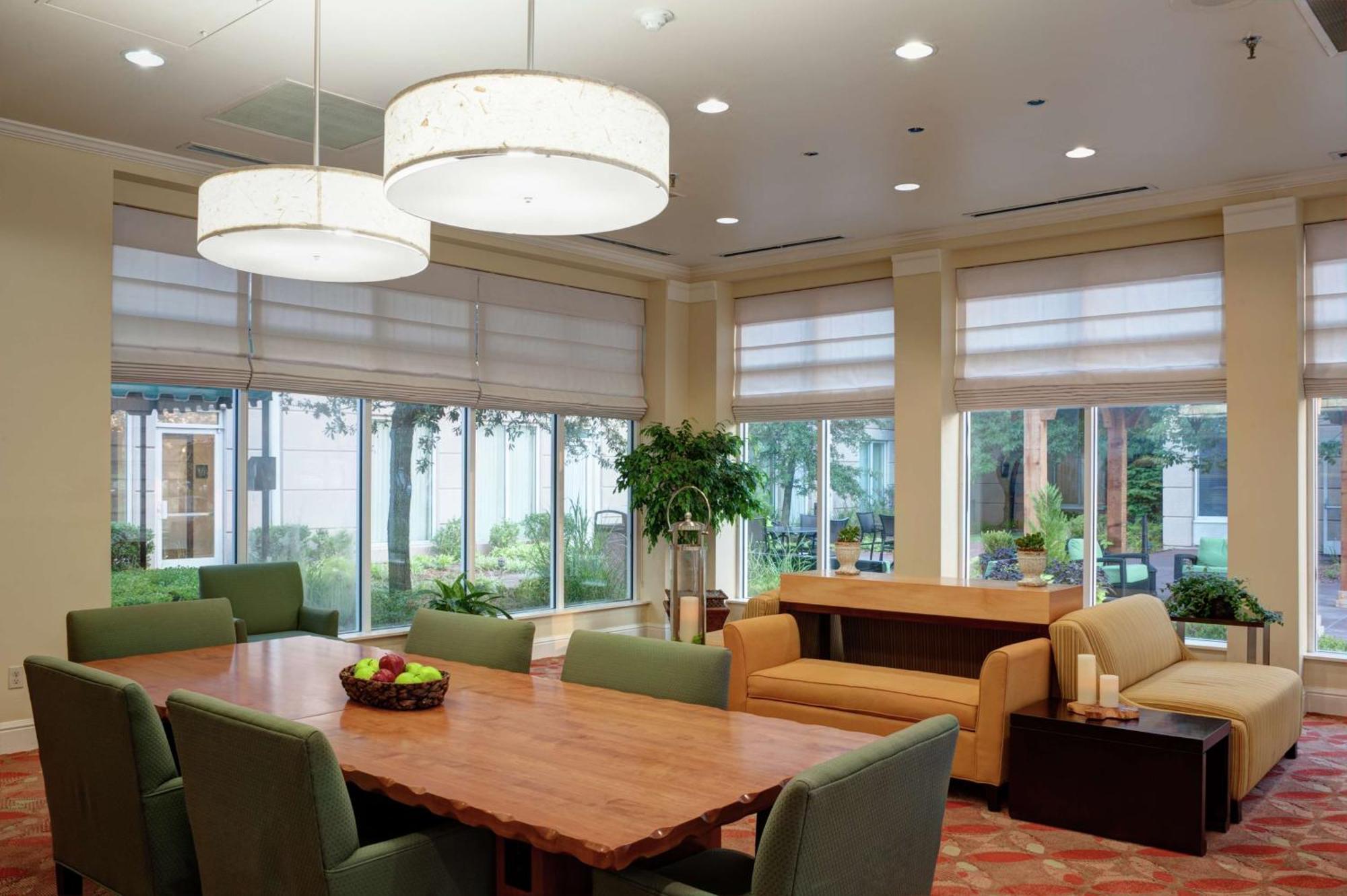 Hilton Garden Inn Tulsa Airport Εξωτερικό φωτογραφία